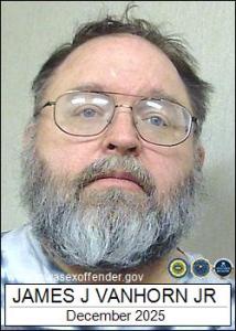 James Jerry Vanhorn Jr a registered Sex Offender of Illinois
