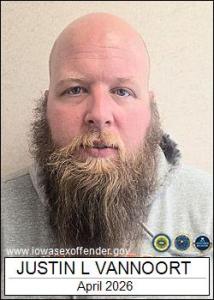 Justin Lee Vannoort a registered Sex Offender of Iowa