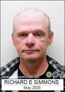 Richard Edward Simmons a registered Sex Offender of Iowa