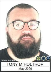 Tony Michael Holtrop a registered Sex Offender of Iowa