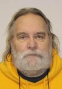 Roger Lynn Mample a registered  of Idaho