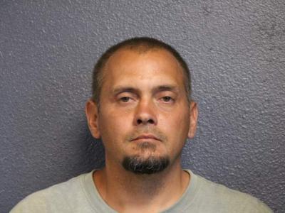 Robert Edward Nichols Jr a registered Sex Offender of Oregon