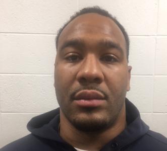 Brentez Davis a registered Sex Offender of Illinois