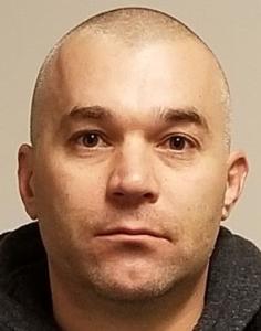 Adam M Hunt a registered Sex Offender of Illinois