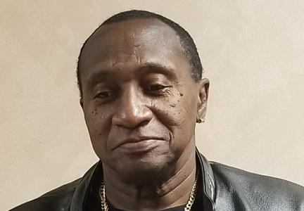 Willie Sr Ruffin a registered Sex Offender of Illinois
