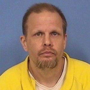 Michael H Moore a registered Sex Offender of Illinois