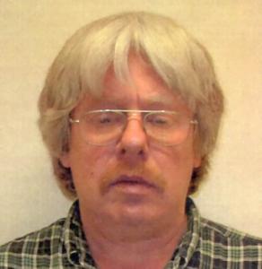 Daniel J Vertin a registered Sex Offender of Illinois