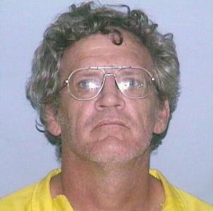 Russell Williams a registered Sex Offender of Illinois