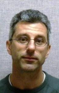 Randy L Waller a registered Sex Offender of Illinois