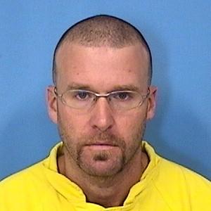 Michael J Wetzell a registered Sex Offender of Illinois