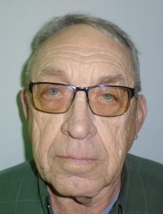 Donald Gene Brucker a registered Sex Offender of Illinois