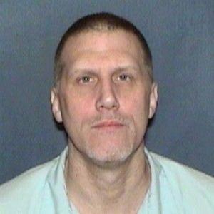 Richard E Muhlig a registered Sex Offender of Illinois