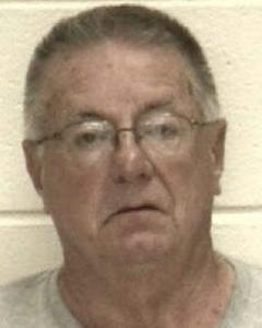 Larry L Clampitt a registered Sex Offender of Illinois