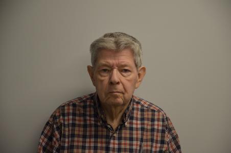 Christopher C Greve a registered Sex Offender of Illinois