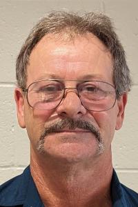 Russell G Roeder a registered Sex Offender of Illinois