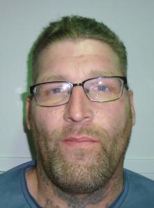 Chad Hillyard a registered Sex Offender of Illinois