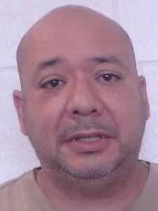 Carlos Laracuente a registered Sex Offender of Illinois