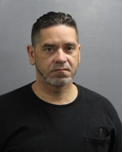 Johnny Perez a registered Sex Offender of Illinois