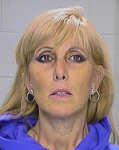 Laurie J Augustine a registered Sex Offender of Illinois