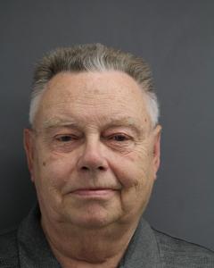 Robert J Eizenga a registered Sex Offender of Illinois