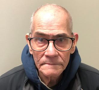 Michael J Molskow a registered Sex Offender of Illinois