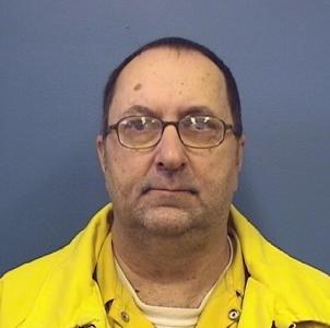 Robert D Edge a registered Sex Offender of Illinois