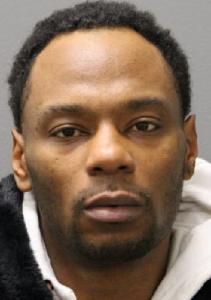 Antonio Earl a registered Sex Offender of Illinois