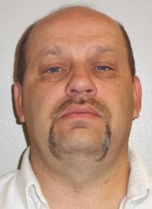 Darren P Hultz a registered Sex Offender of Illinois