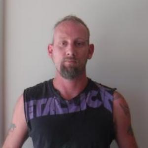 Todd H Thompson a registered Sex Offender of Illinois