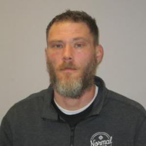 Travis Leron Oliver a registered  of Illinois