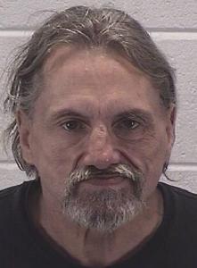 Lester N Bernard a registered Sex Offender of Illinois