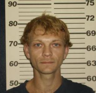 Dillon L Gordon a registered Sex Offender of Illinois