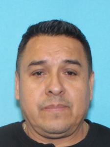 Reynaldo Torres-sandoval a registered Sex Offender of Illinois