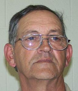 Thomas Eugene Warner a registered  of Illinois