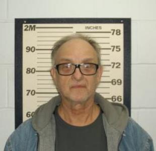Michael L Zwilling a registered Sex Offender of Illinois