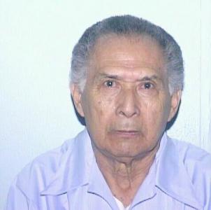 Maximino Salinas a registered  of Illinois