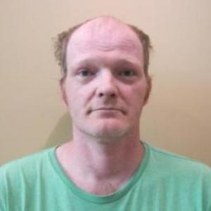 Derrick James Mosher a registered Sex Offender of Illinois