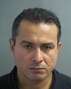 Carlos Lopez a registered Sex Offender of Illinois