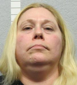Amanda D Widger a registered Sex Offender of Illinois