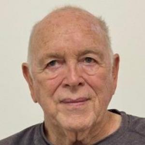 Michael A Tuman a registered Sex Offender of Illinois