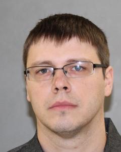 Drew Rndall Lenhausen a registered Sex Offender of Illinois