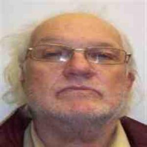 Roy Magnus Heck a registered Sex Offender of Illinois