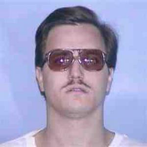 Paul J Johnson a registered Sex Offender of Illinois