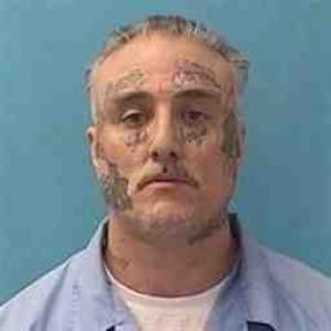 Luis T Gonzalez a registered Sex Offender of Illinois