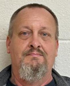 Ryan D Simmons a registered Sex Offender of Illinois
