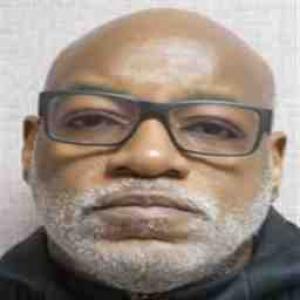 Dennis Davis a registered Sex Offender of Illinois