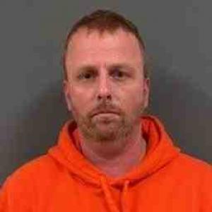 Justin R Scroggins a registered Sex Offender of Illinois