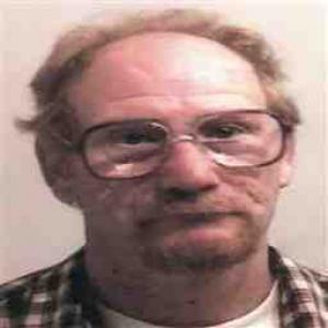 Ruben Andrew Hosier a registered Sex Offender of Illinois