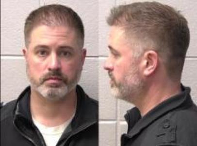 Ryan Thomas Henrikson a registered Sex Offender of Illinois