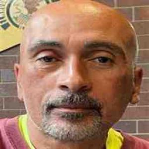 Victor Rivera a registered Sex Offender of Illinois